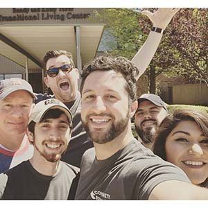 Community Refresh Serves Lunch At Star Of Hope