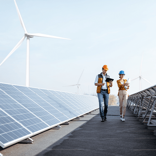 B2B Energy Sales Being Presented By A Digital Marketing Expert
