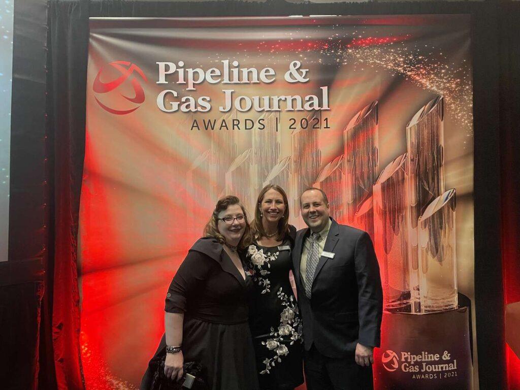 Lisa Stauber, Terri Hoffman And James Caldwell At The Pipeline And Gas Journal Awards